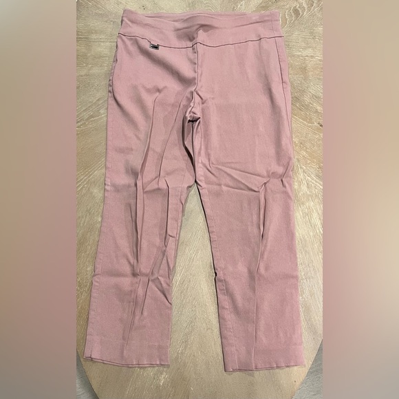 Alfani Pants - Alfani Mauve/Pink Capri Pull-On